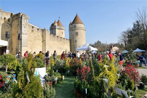 Les Journées des plantes de printemps Art du Jardin à Blandy les