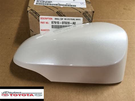 OEM TOYOTA VENZA AVALON OUTER MIRROR COVER PEARL WHITE PASSENGER SIDE