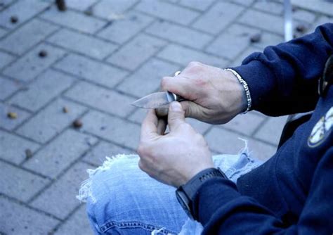 Contrada San Martino Tra La Gente Con Il Mercato Degli Ambulanti Di