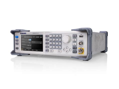 Siglent Ssg5083a Rf Signal Generator 9 Khz 13 6 Ghz Tequipment