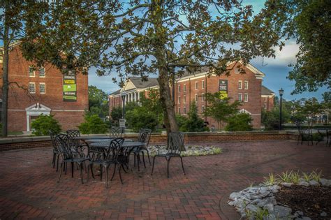 Patio Behind Derryberry Hall Cookeville Tn Tennessee Tech Flickr