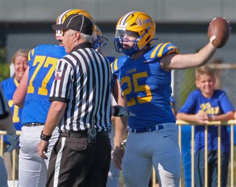 Photos Downers Grove North Vs Lyons Township Football Shaw Local