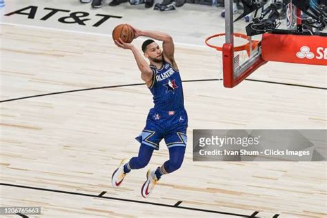 Ben Simmons Dunk Photos And Premium High Res Pictures Getty Images