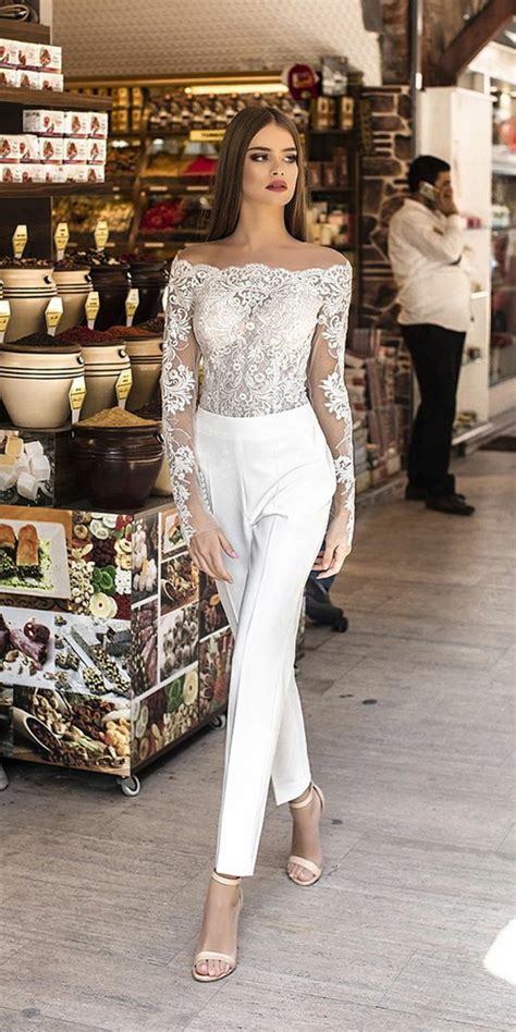 Gallérie Tendances 17 Photos Tenue Femme Avec Pantalon Pour Mariage 2020