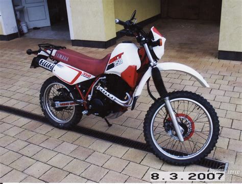 YAMAHA XT 350 - Review and photos