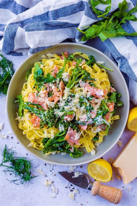 Easy Smoked Salmon Pasta Hungry Healthy Happy