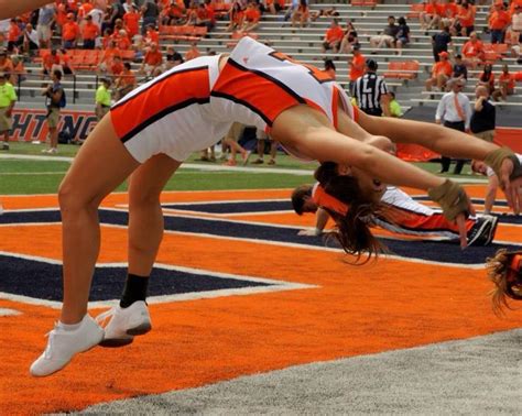 Illinois Cheerleading Big Ten Cheerleading Ten