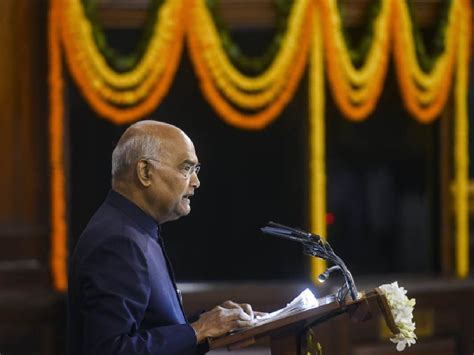 Pm Narendra Modi Hosts Farewell Dinner For Outgoing President Ram Nath