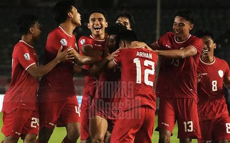 Klasemen Sementara Grup B Piala Aff Kelar Laga Timnas Indonesia Vs