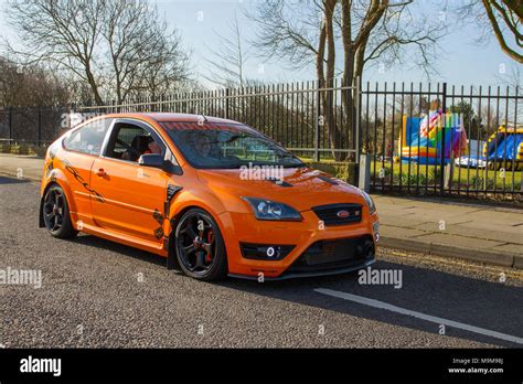 2006 Orange Ford Focus St 2 2521cc Petrol Hatchback At The North West