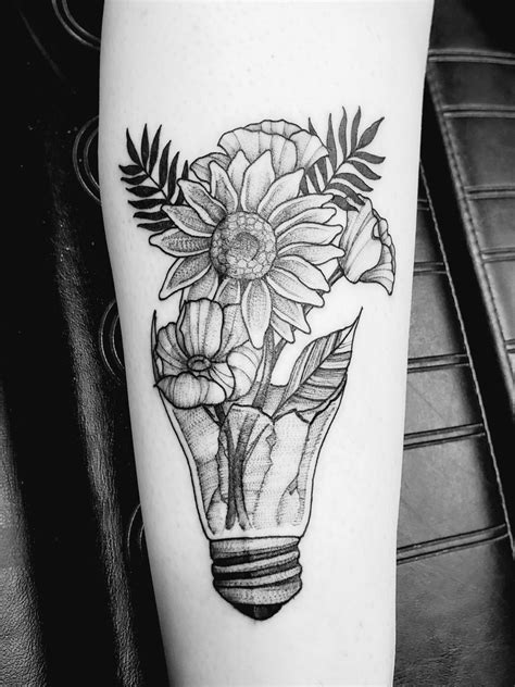 Sunflower light bulb tattoo | Lightbulb tattoo, Arm sleeve tattoos, Tattoos