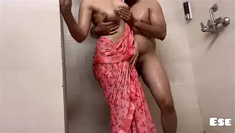 Komal Ne Pahli Baar Showor Ke Niche Chudai Ki Free Porn A Xhamster