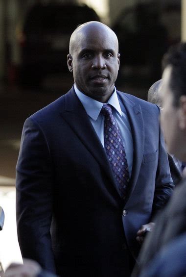 Barry Bonds Surgeon Testifies At Perjury Trial That He Gave Slugger