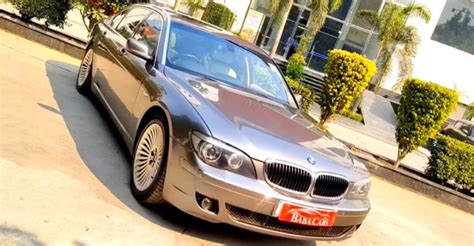 Well kept used BMW 7-Series luxury saloon for sale at just 7.45 lakh