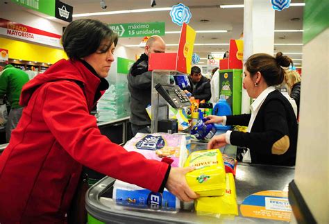 Octubre Con Cuenta Dni Se Vienen Los Días De Descuentos En Supermercados