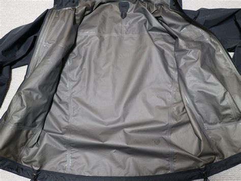 インターネットショッピングにて S ARCTERYX BETA SL GORE TEX ブラック granburyautoglass