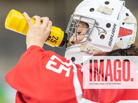 Ice Hockey Eishockey Olympic Qualification AUT Vs ITA FUESSEN