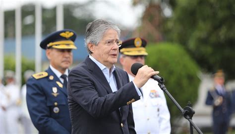 Guillermo Lasso Llegó A La Asamblea Nacional Para Defenderse Del Juicio