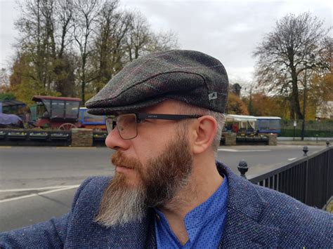 Traditional Irish Tweed Flat Cap Paddy Cap Greenredblue Tartan