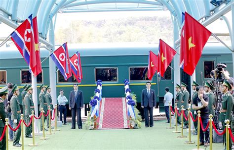 金正恩结束访问越南 乘专列返回朝鲜 海外网