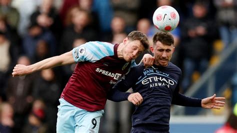 Hasil Liga Inggris Hajar Burnley Man City Kudeta Liverpool Di Puncak