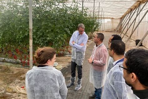 Visite De Lambassadeur Des Pays Bas Au Maroc Dans La Région Horticole Dagadir