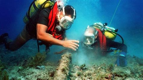 7 Snorkeling Tips to Make Your First Underwater Adventure Unforgettable! - The Official Traveler