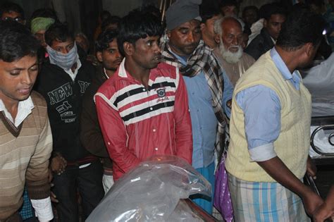 Bengali Workers Leaving Rajsamand In Large Numbers After Afrajuls