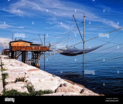 Traditional Fishing House Stock Photo - Alamy