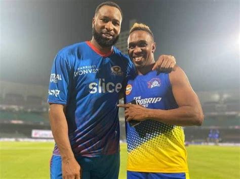 After Csk Won Ipl 2023 Trophy Dwayne Bravo And Kieron Pollard Engage In