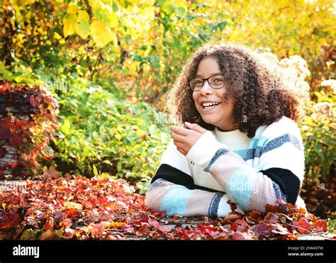 Pretty Tween Girl Hi Res Stock Photography And Images Alamy