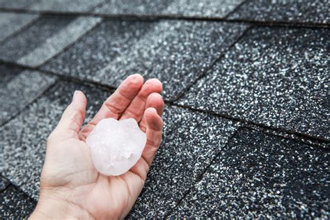 how to pronounce hailstorm
