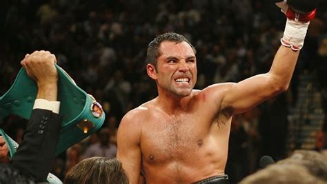 Oscar De La Hoya vs. Vitor Belfort Pick - Fight Analysis & Predictions