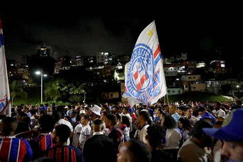 Pesquisa revela que torcida do Bahia é a 3ª maior do Nordeste e a 9ª