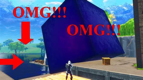 Wtf Le Cube Explose A Loot Lake Youtube