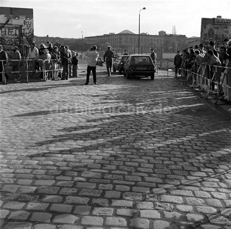 DDR Fotoarchiv Berlin Mitte Provisorischer Grenzübergang Potsdamer