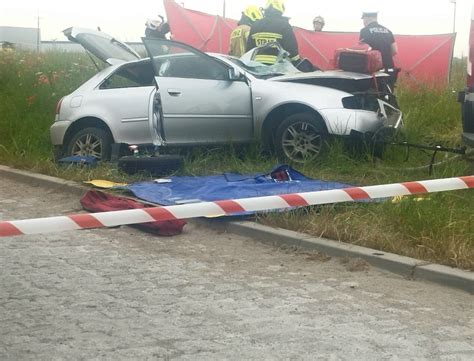 Wypadek na dojeździe do ronda w Magnicach pod Wrocławiem Gazeta