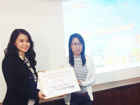 Hot girl Việt chơi game 1 tháng kiếm 20 triệu