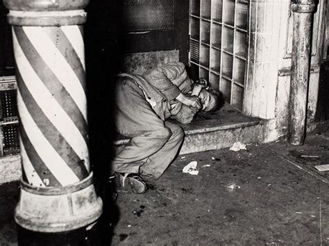 WEEGEE Bowery Street New York USA 1940 Stampa Alla Gelatina Ai