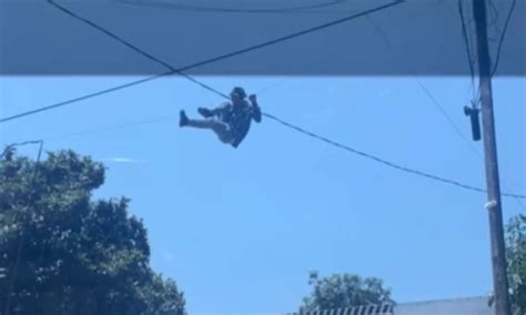 Detienen a un Hombre Araña intentando robar cables de Copaco en Villa