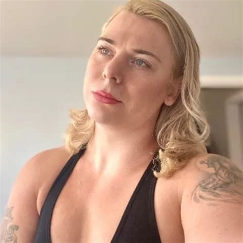 Masqulin Bearded Markus Kage Barebacks Bottom Igor Romani Gay Couple Couple Porn Xhamster