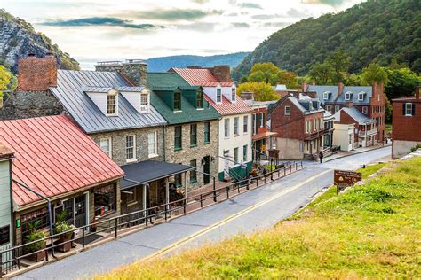 The Perfect 3 Day Weekend Road Trip Itinerary To Harper S Ferry West Virginia