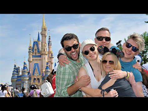 Walt Disney World Travel Day LHR MCO Pop Century CheersEars