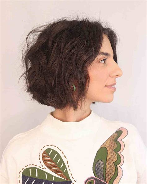 22 Most-Requested Short Choppy Bob Haircuts for a Modern Look