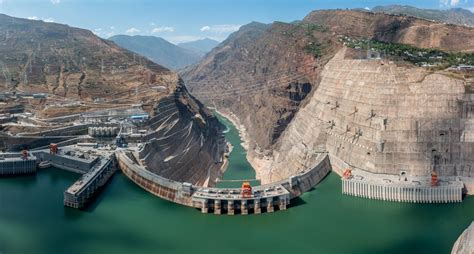 每日一词∣白鹤滩水电站 Baihetan Hydropower Station Cn