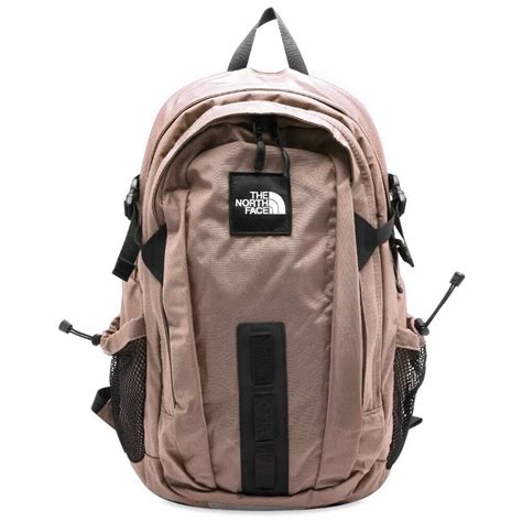 The North Face Men S Hot Shot Backpack In Deep Taupe Black The North Face