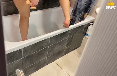 Fell On The Net The Gostosinha Releasing The Pussy In Fucking In The Bathroom Cnn Amador