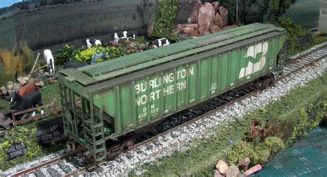 Railroad Line Forums Weathered Covered Hoppers Burlington Northern