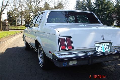 1984 Oldsmobile Cutlass Supreme Brougham