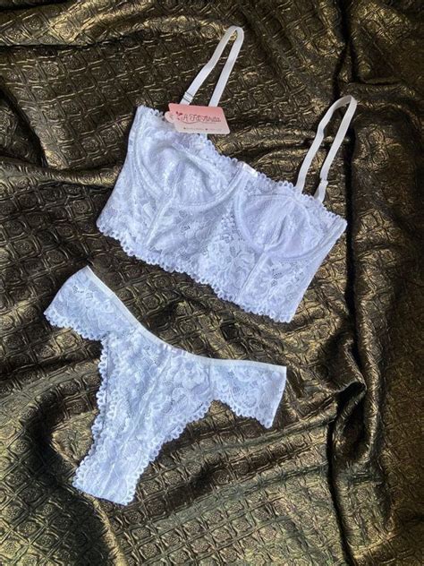 Lingerie Sem Bojo E Aro Branco A Favorita Moda Ntima Conjunto De Lingerie Magazine Luiza